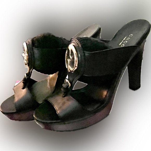 Gucci open toed “slip on” with a 4” heel in size 7 1/2. They are gorgeous! - Picture 2 of 3